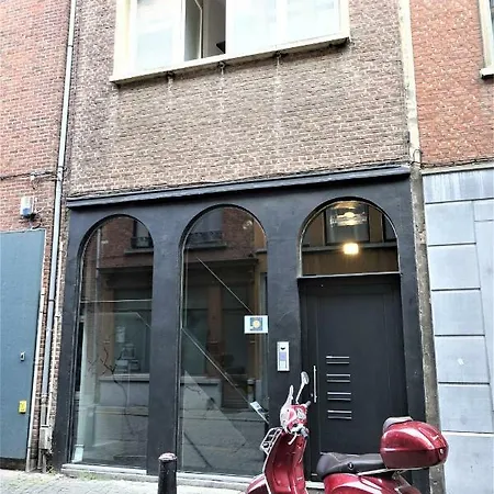 Apartamento Urban - Peacefull And Cozy Spot In Historical Center Amberes